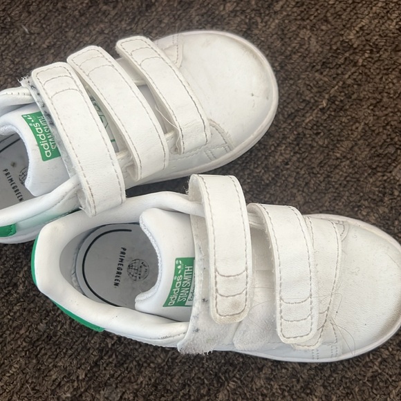 Toddler adidas - Picture 3 of 3